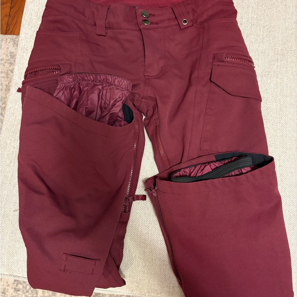 Burton Gloria Pant - Women’s Burgundy Snow Pants - Small